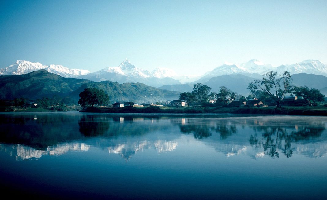 Pokhara_and_Phewa_Lake